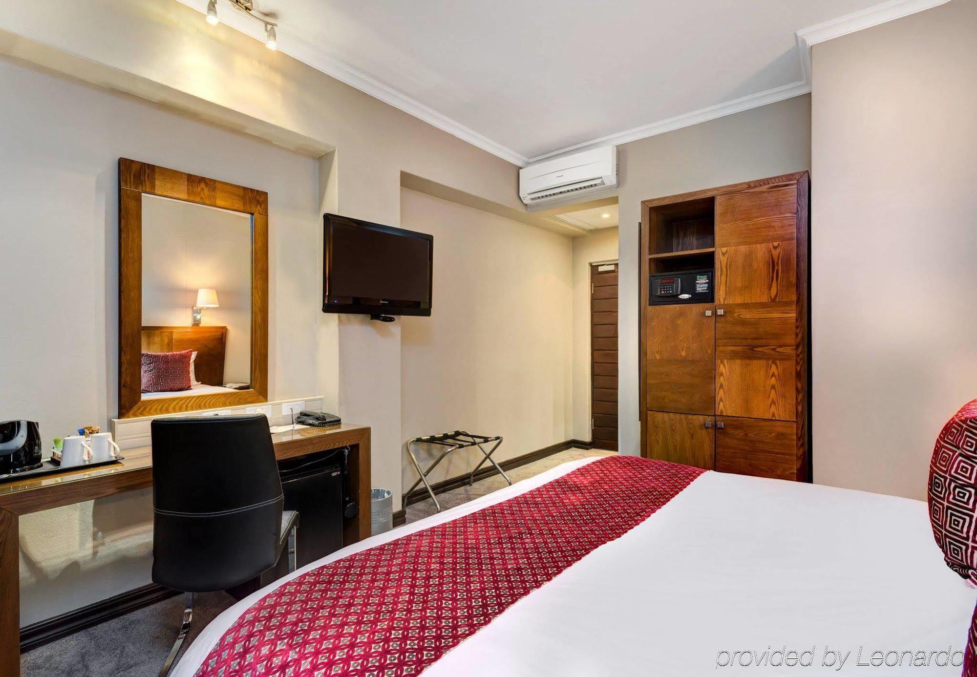 Protea Hotel By Marriott Pretoria Hatfield Zewnętrze zdjęcie