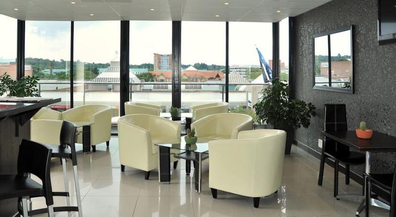 Protea Hotel By Marriott Pretoria Hatfield Zewnętrze zdjęcie